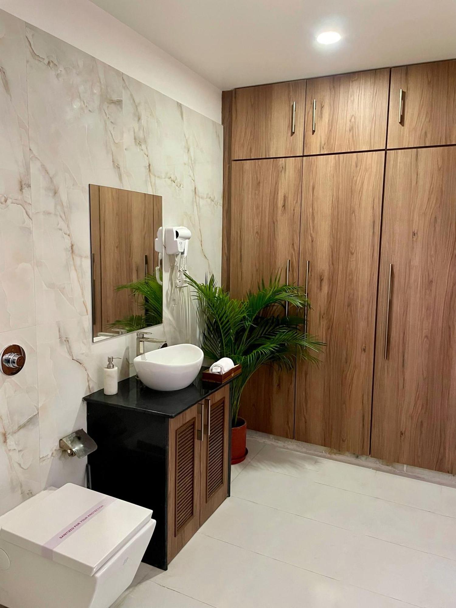 Karni Nivvas - Luxury Redefined Villa Udaipur Buitenkant foto